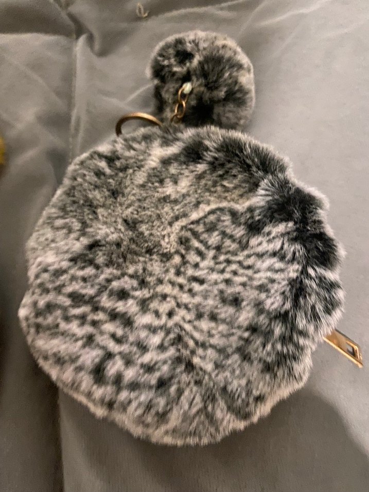 Gri Leopar Desenli Kadın Tüylü cüzdan - Görsel 2