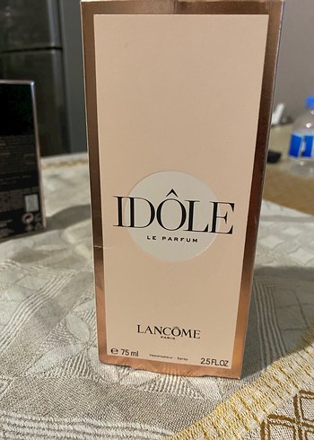 Yves Saint Laurent Black Opium Kadın Parfümü 90ml - Görsel 3