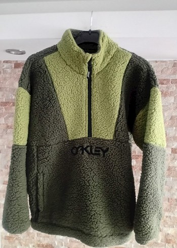 Oakley s