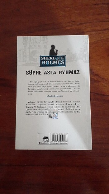  Beden Renk Sherlock Holmes Şüphe Asla Uyumaz Kitap