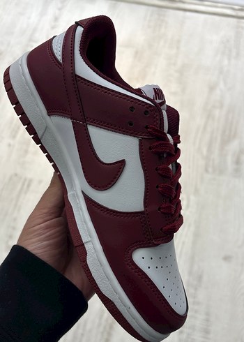 41 Beden DUNK BORDO