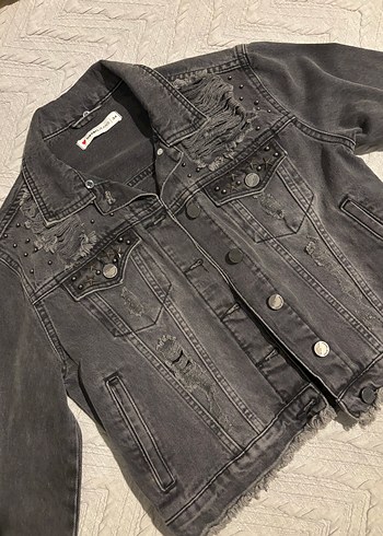 Koton Düğmeli Gri Nakışlı Kadın Denim Ceket - Görsel 4