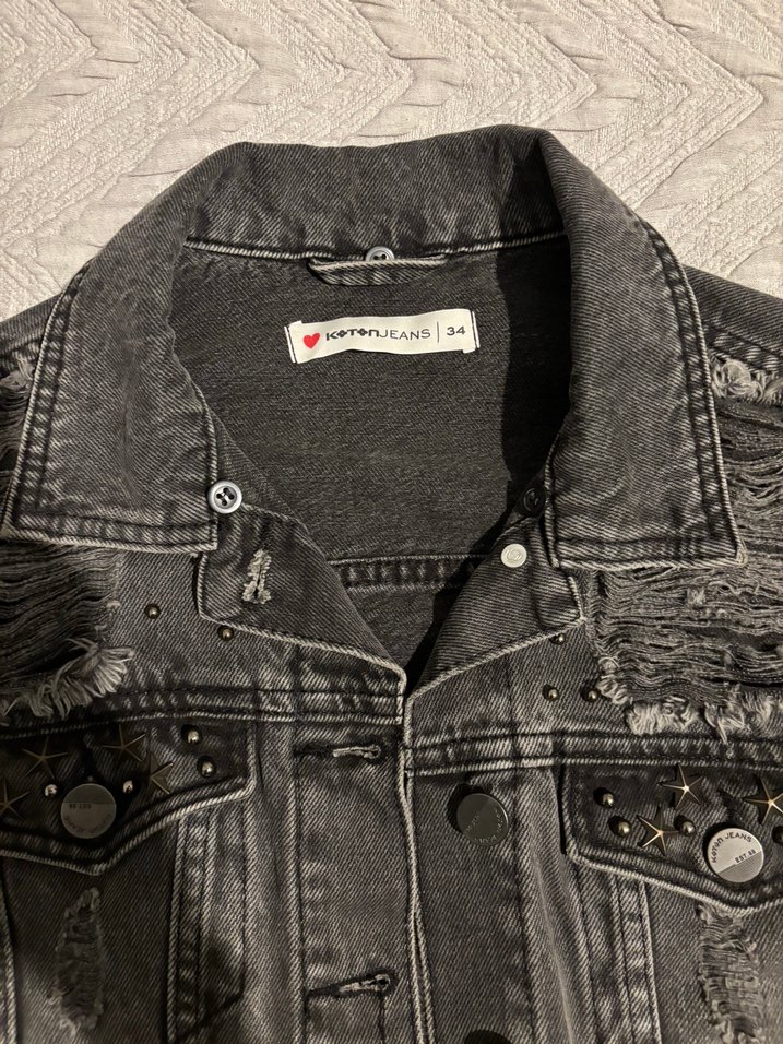 Koton Düğmeli Gri Nakışlı Kadın Denim Ceket - Görsel 2