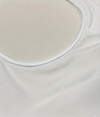s Beden Stildir askı yaka modeli beyaz crop