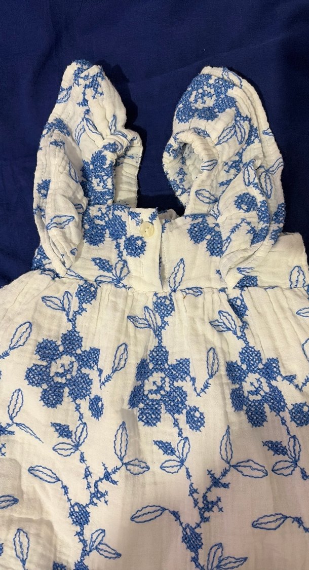 Zara Mavi Nakışlı Kolsuz Bohem Kız Elbisesi - Görsel 3