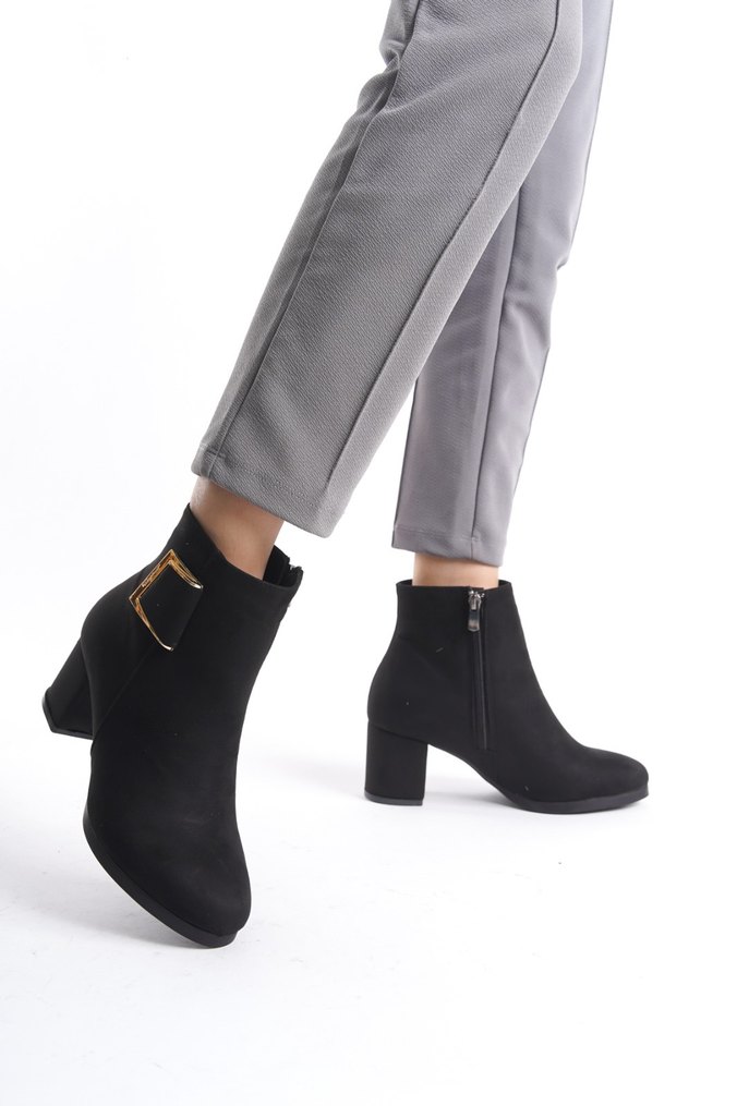 Siyah Süet Tokalı Blok Topuklu Kadın Bot - Görsel 4