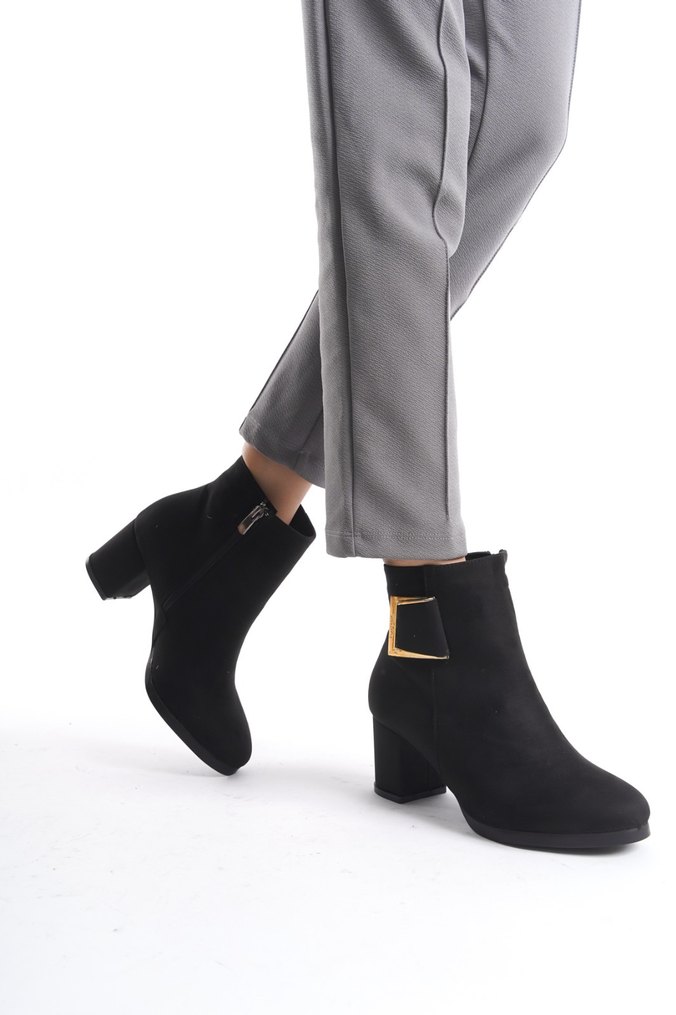 Siyah Süet Tokalı Blok Topuklu Kadın Bot - Görsel 3