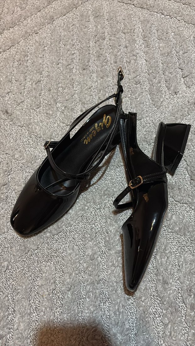 Parlak Siyah Topuklu Kadın Babet - Görsel 2