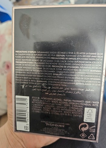 Yves Saint Laurent Yves Saint Laurent Black Opium Kadın Parfümü 90 ml
