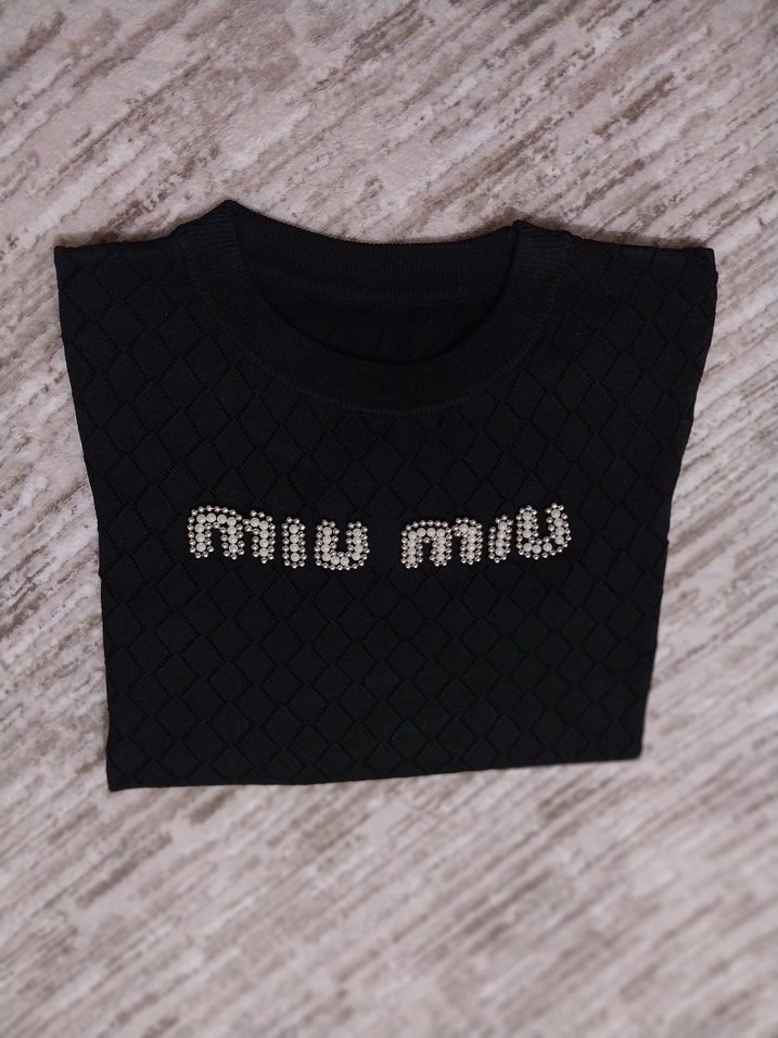 Siyah Kısa Kollu Triko Tişört - Görsel 2