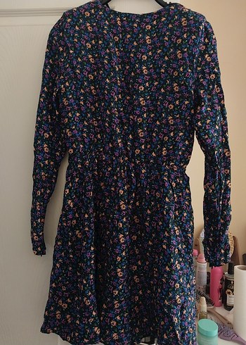 Çiçek Desenli V Yakalı Uzun Kollu Midi Elbise - Görsel 3