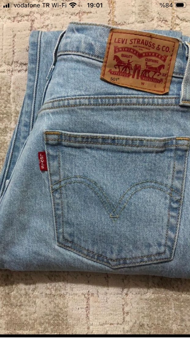 Levis  501 Açık Mavi Yüksek Bel Denim Jean — görsel 4/5