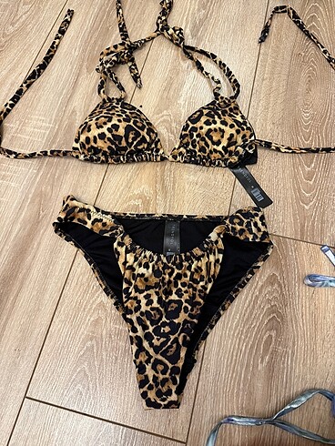 Milla leopar desenli bikini takımı