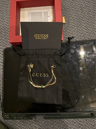Guess bileklik