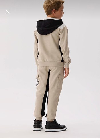 Guess eşofman takımı - Görsel 2