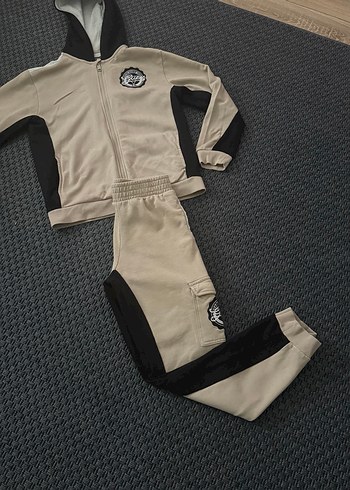 Guess eşofman takımı - Görsel 5