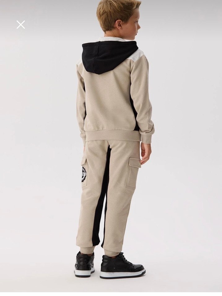 Guess eşofman takımı - Görsel 2