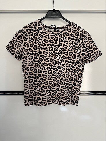 Leopar tshirt
