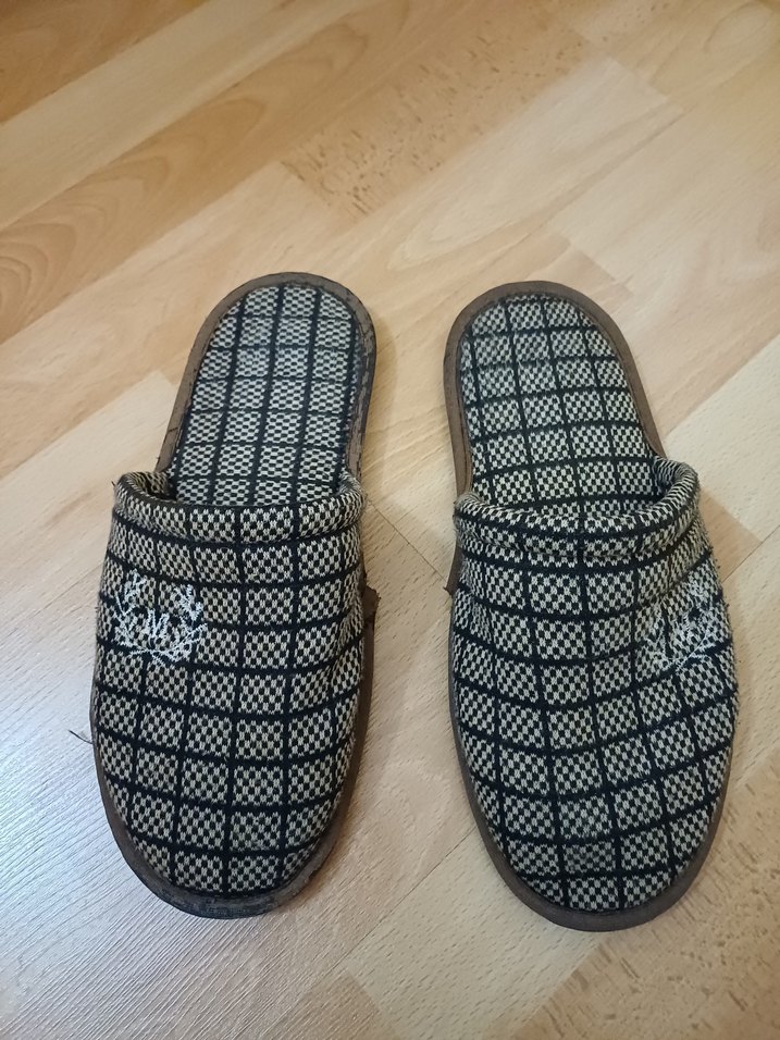 Erkek Kahverengi Tokalı Ev Terliği - Görsel 3