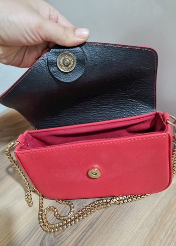 Kırmızı Deri Zincir Detaylı Kadın Çanta - Görsel 5