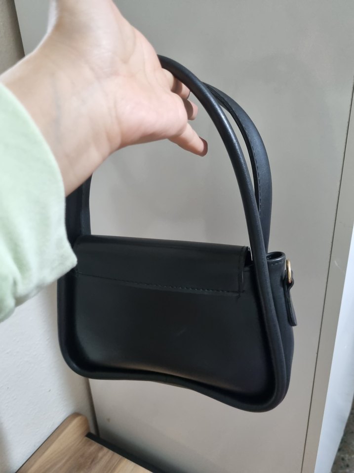 Siyah Deri Kadın El Çanta - Görsel 4