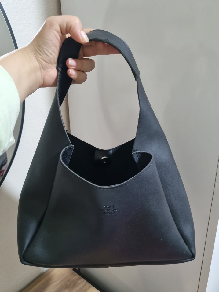 Siyah Deri Minimalist Kadın Çanta - Görsel 4