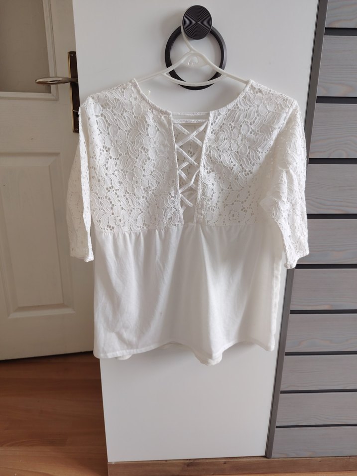 Dantel Detaylı Beyaz Kadın Bluz - Görsel 2