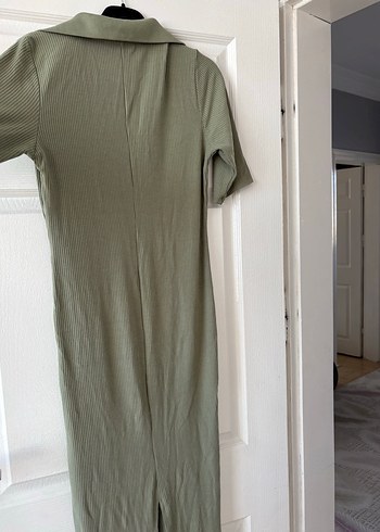 V Yaka Kısa Kollu Uzun Keten Elbise - Görsel 2