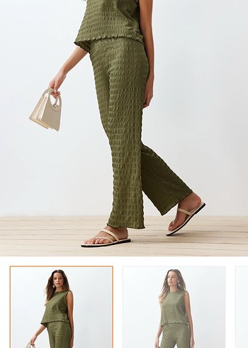 Kadın Koyu Haki Kolsuz Mini Tulum - Görsel 3