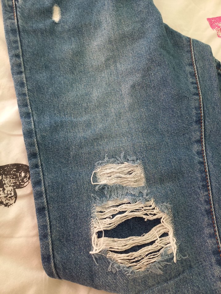 Kadın Mavi Yırtık Detaylı Boyfrend Kot Pantolon - Görsel 4