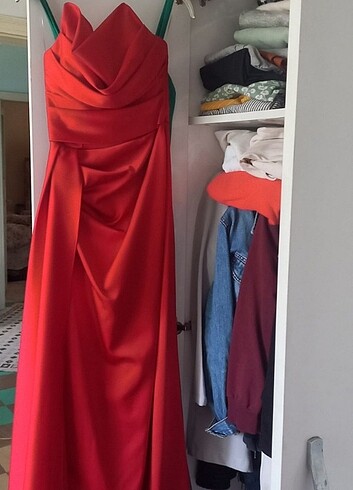 Kırmızı kınalık düğünlük elbise???? - Görsel 3
