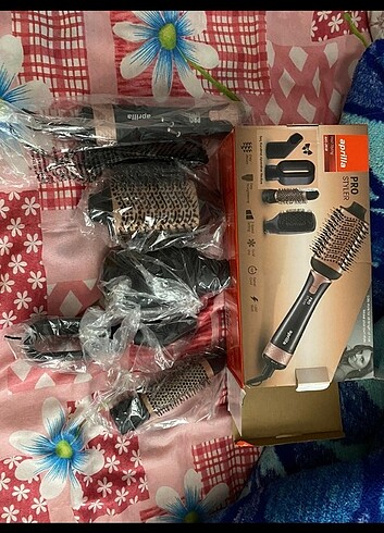 Aprilla 6 başlıklı saç seti - Görsel 2