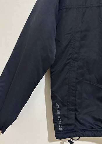 s Beden Under Armour Siyah Kapüşonlu Yağmurluk