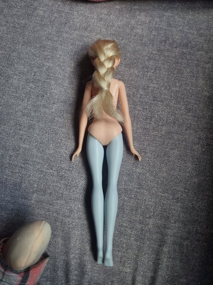 Disney frozen 2 Elsa Bej Bebek - Görsel 2