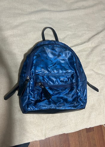 Parlak Mavi Deri Sırt Çantası - Görsel 3