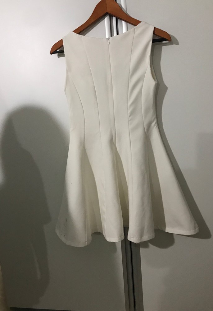 Kadın Beyaz Midi Kolsuz Elbise - Görsel 2