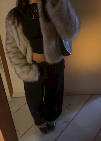 Gri Kürk Detaylı Midi Boy Kadın Ceket