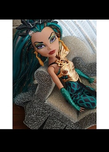 Monster high bebek