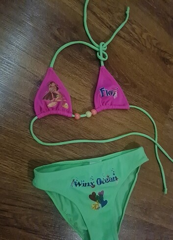 Winx flora 5-6yaş bikini takımı