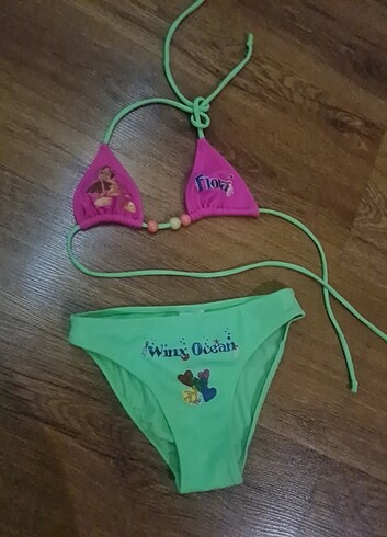 5 Yaş Beden Winx flora 5-6yaş bikini takımı