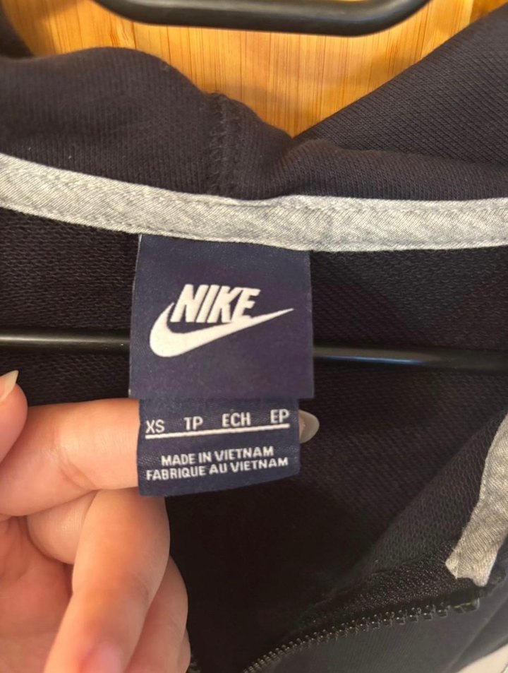 Siyah Fermuarlı Kapüşonlu Sweatshirt - Görsel 3