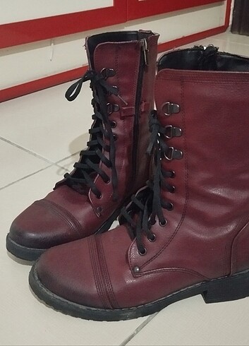 38 Beden Bordo bot