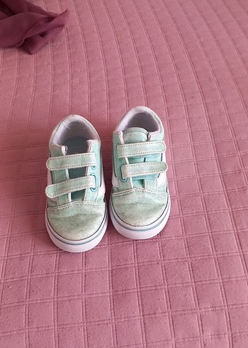 Kız Çocukları İçin Pastel Renkli Cırt Cırtlı Spor Ayakkabı