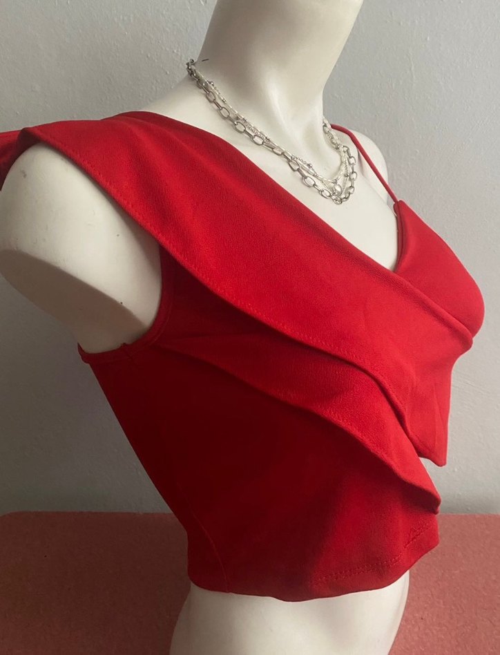 Kırmızı Drapeli Kadın Body Chain - Görsel 2