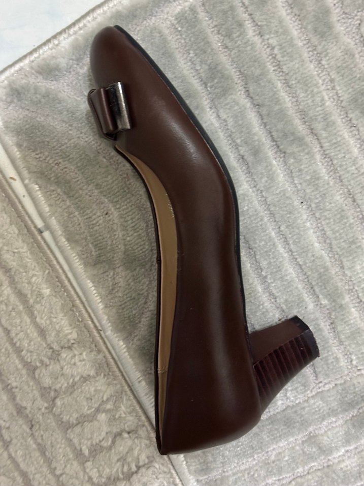 Kahverengi Tokalı Kadın Klasik Topuklu Ayakkabı - Görsel 2