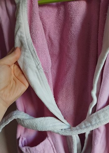 Kız Çocuk Pembe Kapüşonlu Bornoz - Görsel 4