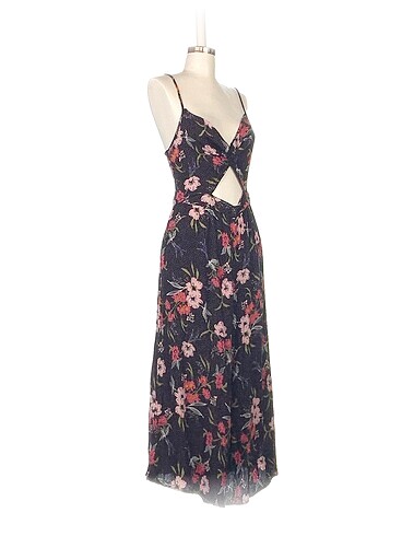 Urban Outfitters Urban Outfitters Uzun Tulum %70 İndirimli.