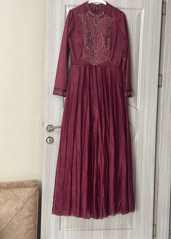 Bordo Uzun Kollu Nakışlı Kadın Kına Elbisesi