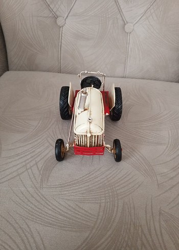 Nostaljik metal traktör - Görsel 7