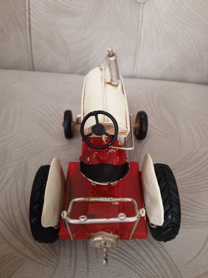 Nostaljik metal traktör - Görsel 5